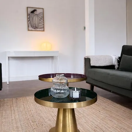 Boutique Theodore Apartman *